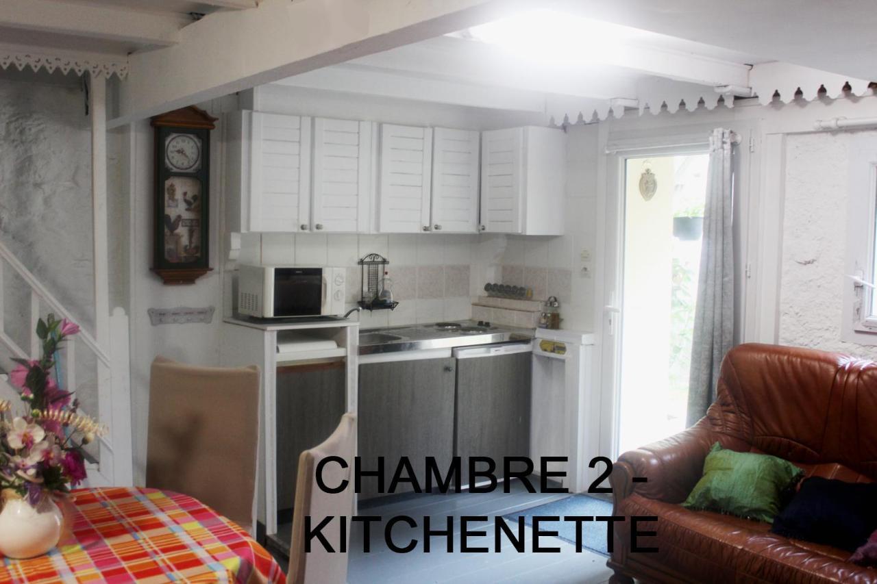 Bed and Breakfast Chez Martine Et Bernard Saint-Vincent-Sterlanges Exterior foto