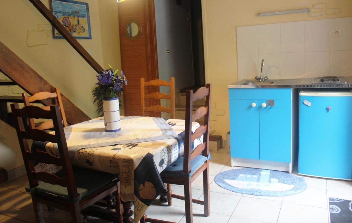 Bed and Breakfast Chez Martine Et Bernard Saint-Vincent-Sterlanges Exterior foto
