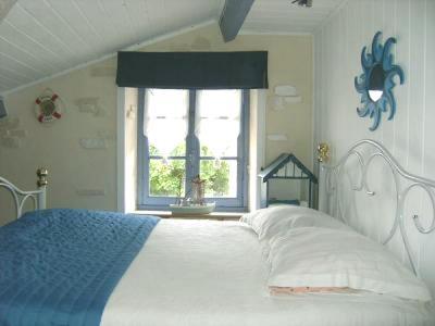 Bed and Breakfast Chez Martine Et Bernard Saint-Vincent-Sterlanges Exterior foto